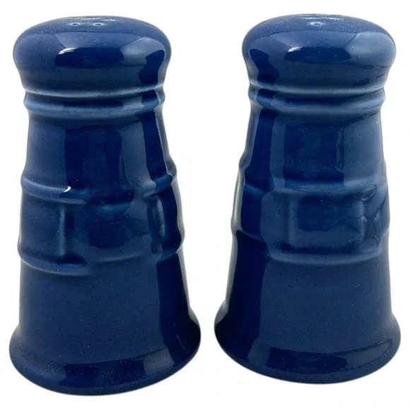 Longaberger Cornflower Blue Salt & Pepper Shaker Set w/ Black Wrought Iron Caddy - Picture 6 of 14